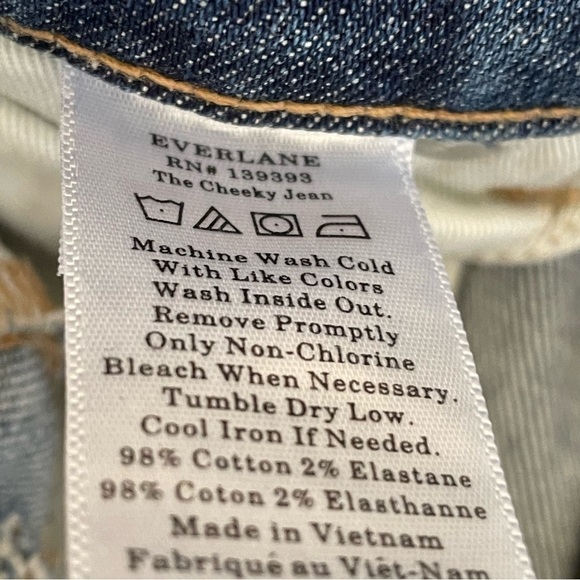 Everlane The Cheeky Crop Ankle Jean High Rise Frayed Raw Hem Size 30 NWT - Picture 11 of 12